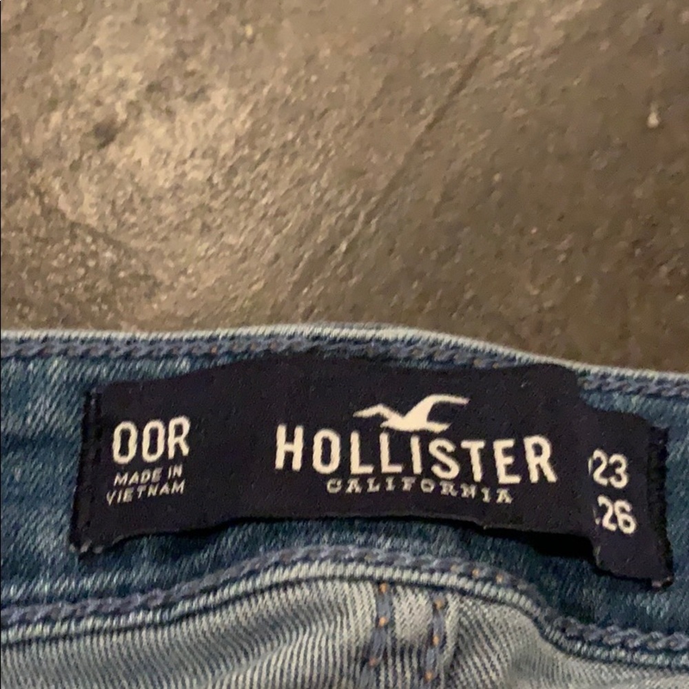 Jeans - Picture 2 of 3